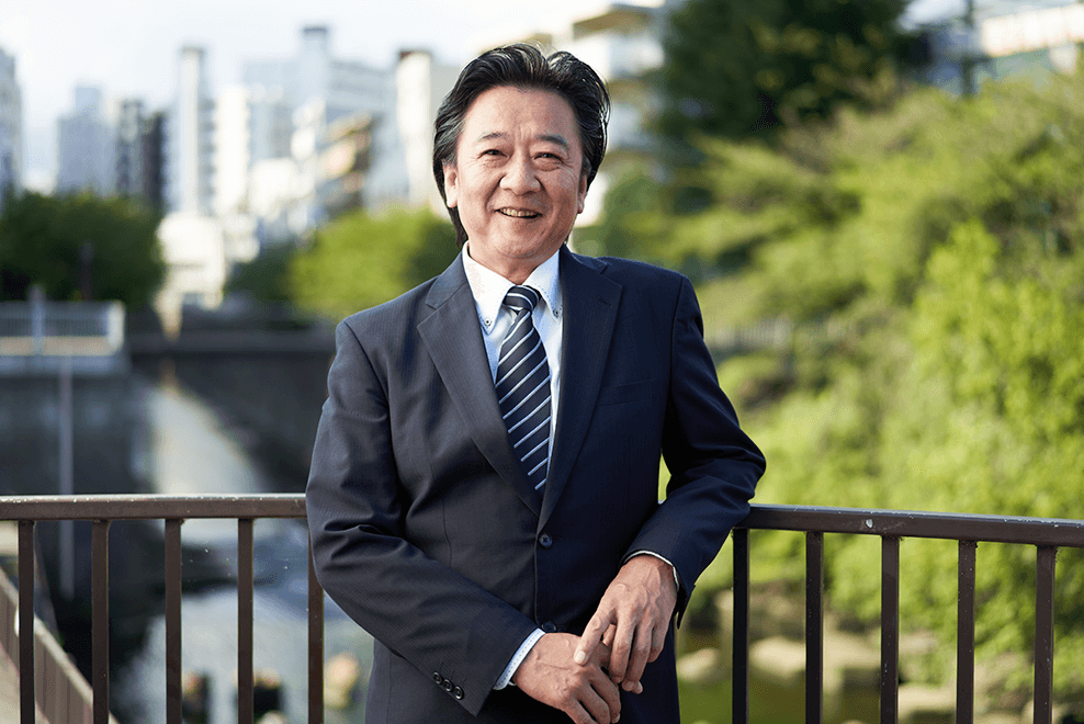 営業企画部長 津久井慎一